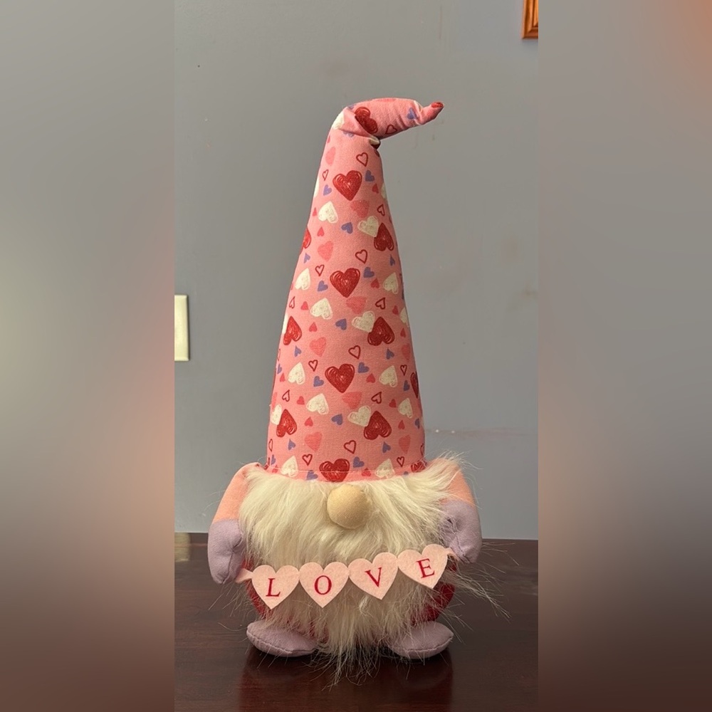 Gnome 20 inches tall